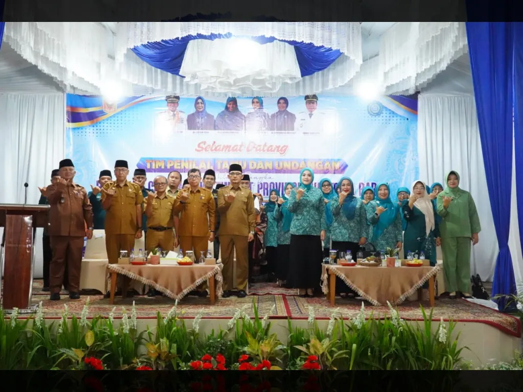 Suasana pembukaan lomba gerakan PKK di Nagari Paninjauan